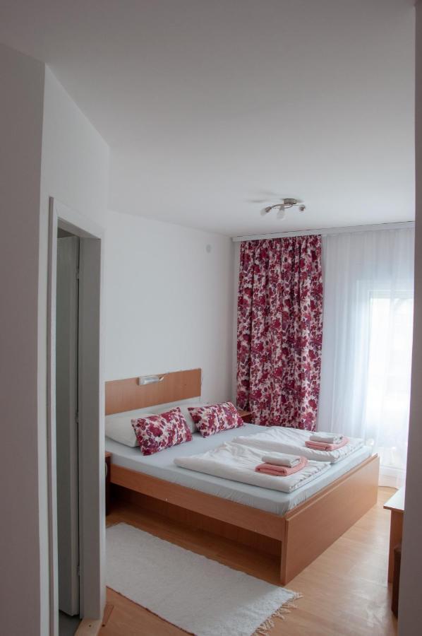 Apartmani Zvirac Soko Banja Ngoại thất bức ảnh