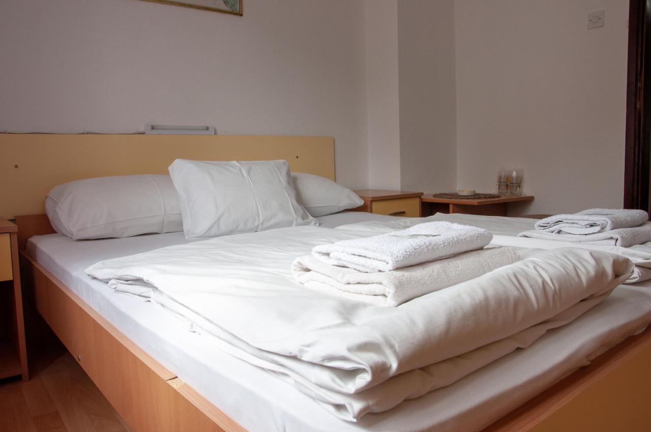 Apartmani Zvirac Soko Banja Ngoại thất bức ảnh