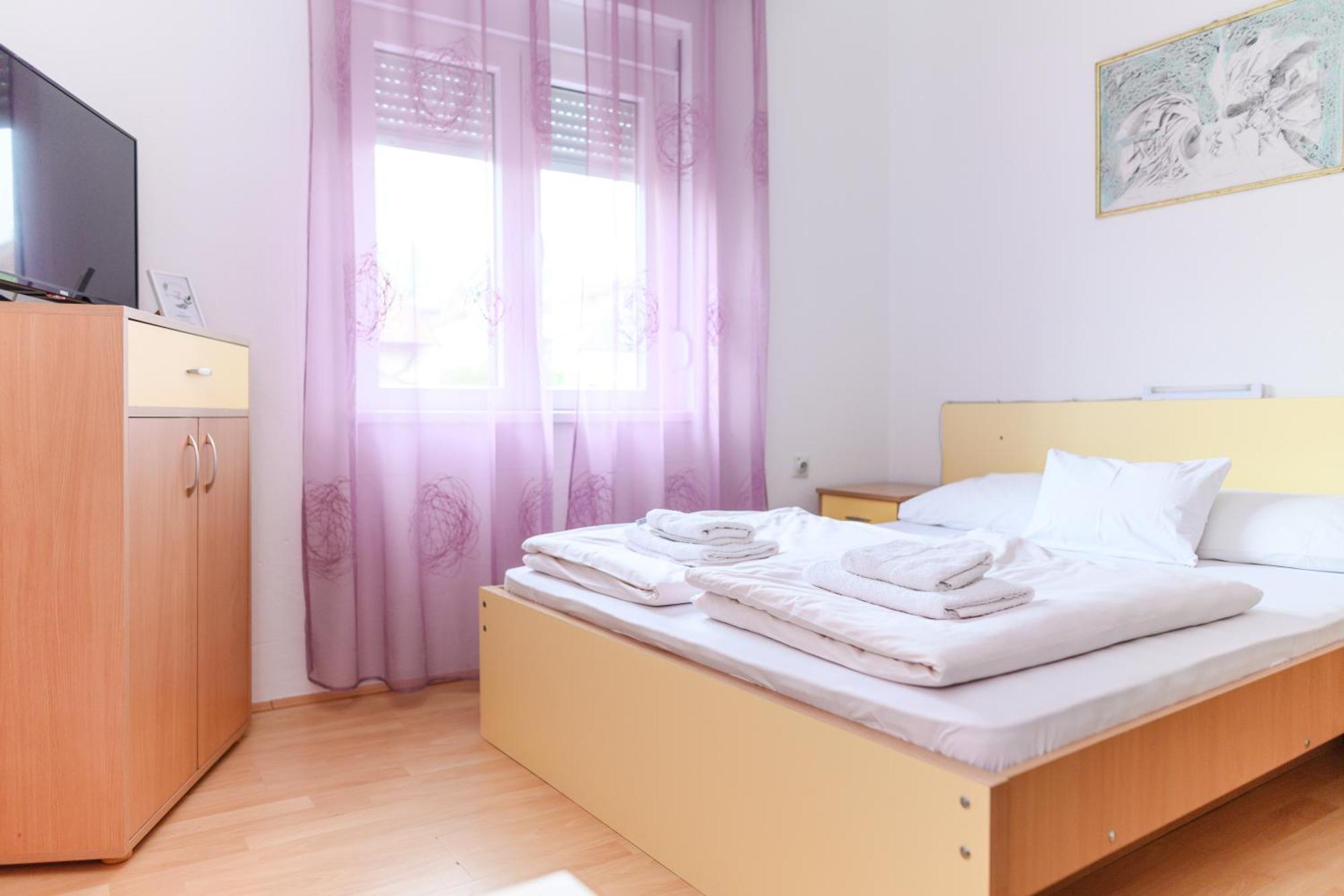Apartmani Zvirac Soko Banja Ngoại thất bức ảnh